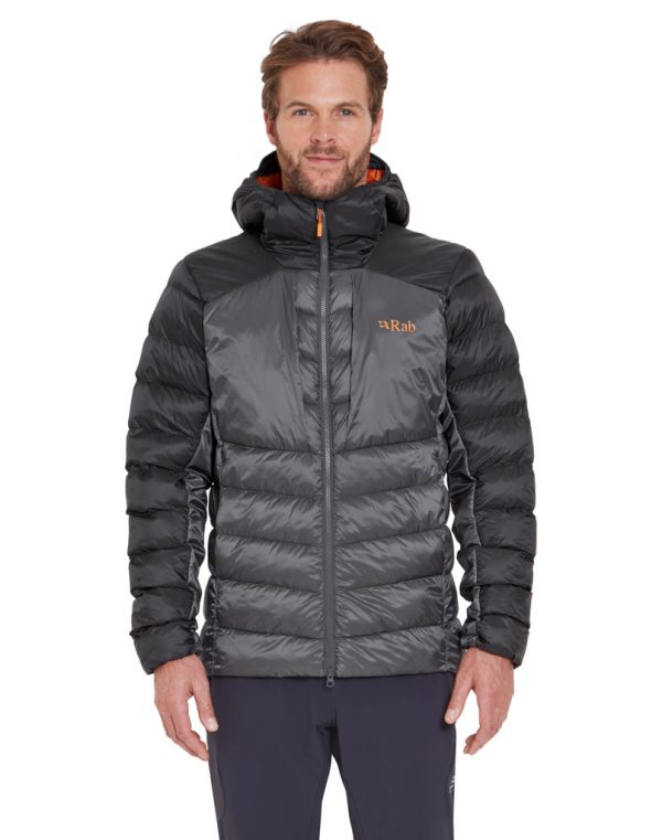 Rab Cirrus Ultra Hoody je syntetická izolační bunda s technologií TILT, špičkovou izolací PrimaLoft® ThermoPlume® a vnějším materiálem Pertex® Quantum Pro.