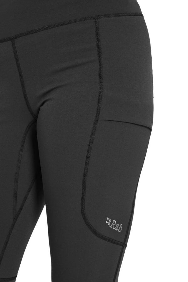 Rab Incline AS Tights jsou celoroční univerzální outdoorové kalhoty kombinující pohodlnost legín a odolnost horských kalhot z materiálu Thermic™ s DWR.